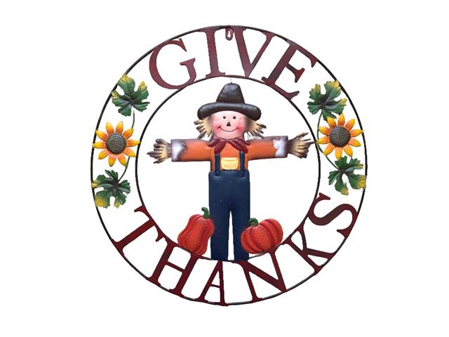24" METAL WHEEL DÉCOR (SCARECROW - GIVE THANKS)
